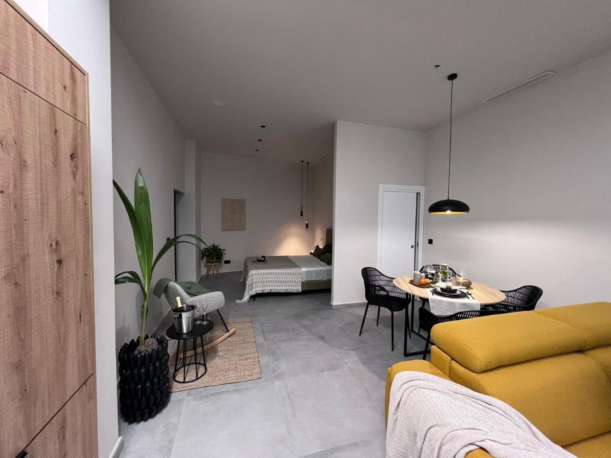 Nordik Apartment Valencia Exterior photo
